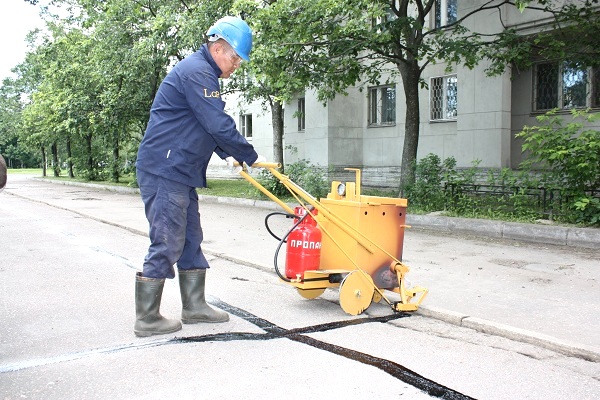 Аренда: Кровельный портативный котел - заливщик MA10 