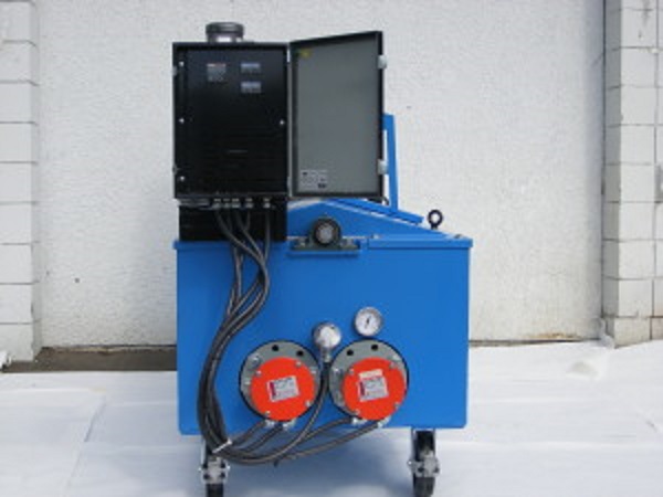 Плавильные котлы для ремонта кровли  Electrics Melters