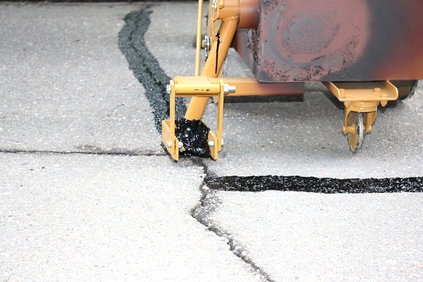 Аренда: Кровельный портативный котел - заливщик MA10 